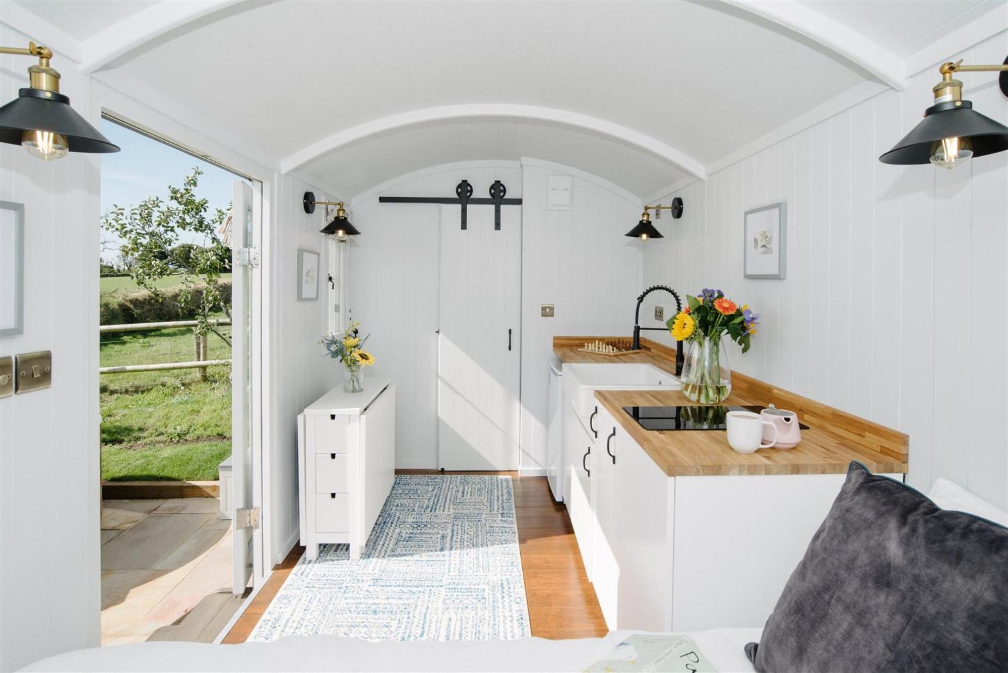 Shepherds Hut At Chenhall Farm * Helston